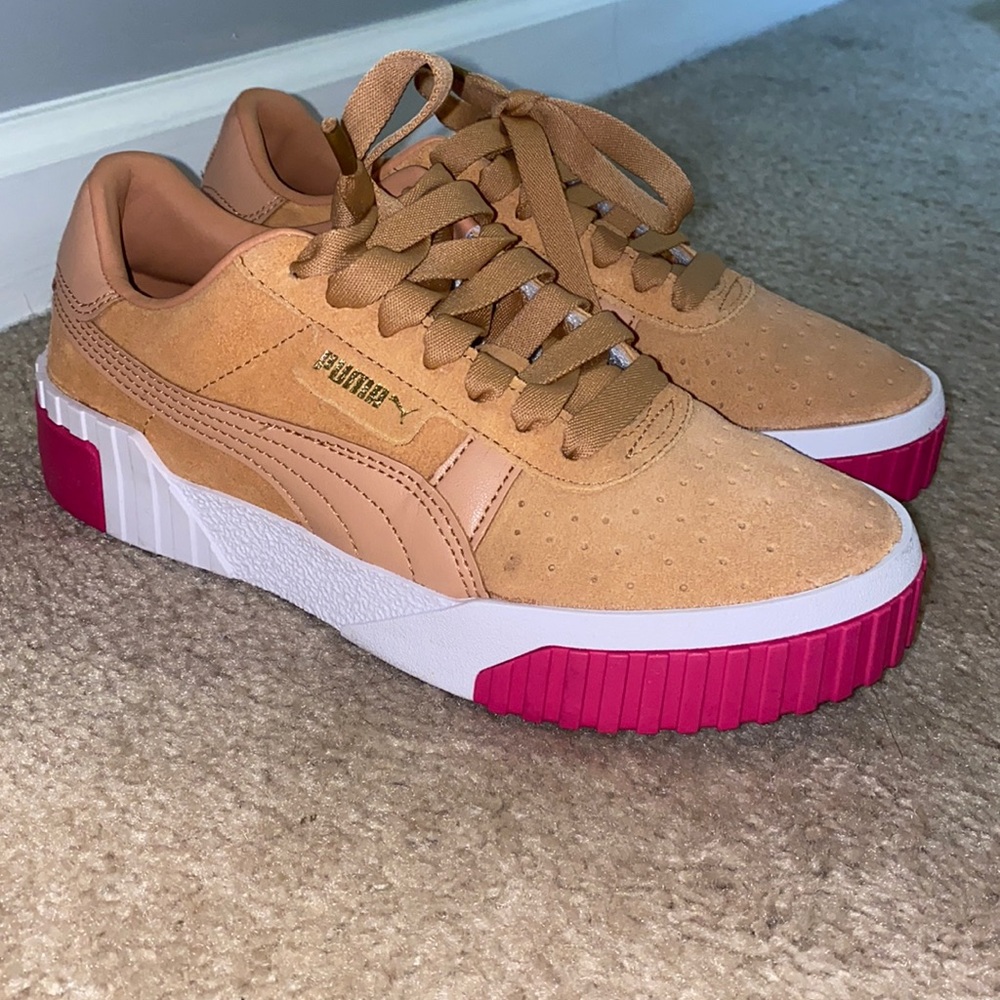 Puma tennis shoes